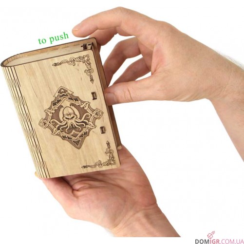 Card Box — The Elder Deck Box