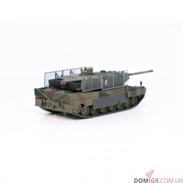 Модель Леопард 2A6 1:72