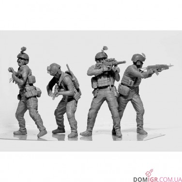 Купить Модель “Завжди перші” 1:35 Модель “Завжди перші” 1:35