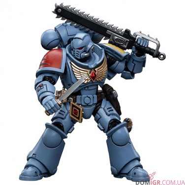 Space Wolves Intercessor with Bolt Rifle, Bolt Pistol and Chainsword
