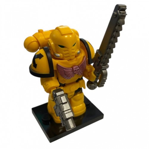 Мініатюра Imperial Fists Trooper