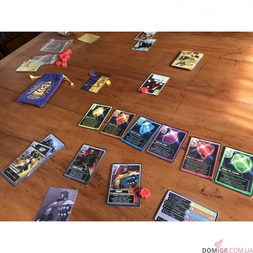 Infinity Gauntlet: A Love Letter Game